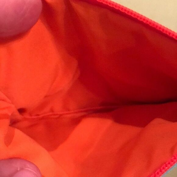 Handcrafted wristlet Tie Dye   - Picture 6 of 8